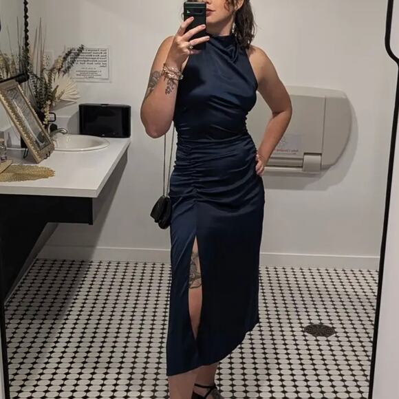 A.L.C. Blue Satin Halter Gown Size 8 Cocktail Asymmetric Ruched Midi Dress $500 - Picture 5 of 14
